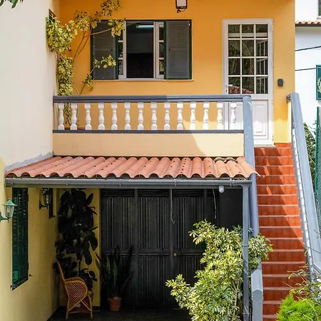 Santa Barbara House By Zest&guest Apartmán